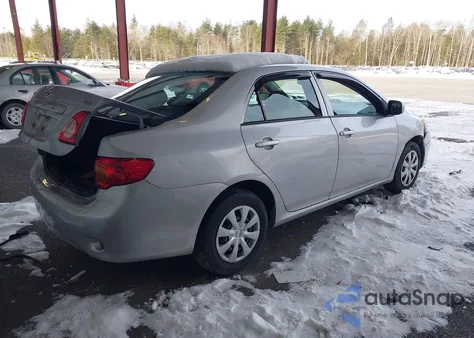2010 Toyota Corolla Le z USA, uszkodzony, nr VIN 2T1BU4EE4AC200802